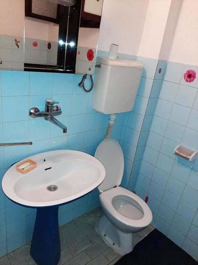 Апартаменты Maja Apartman Игало-13