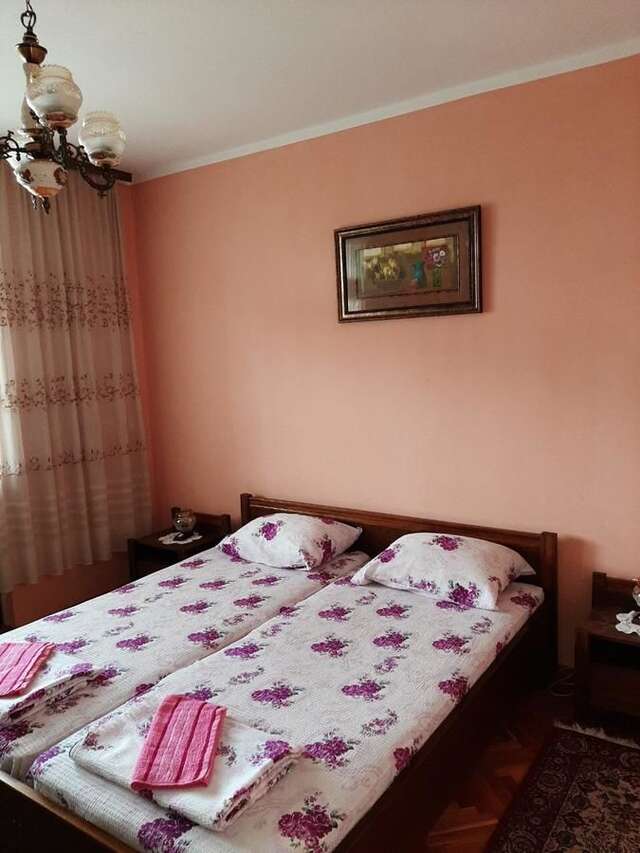 Апартаменты Maja Apartman Игало-11